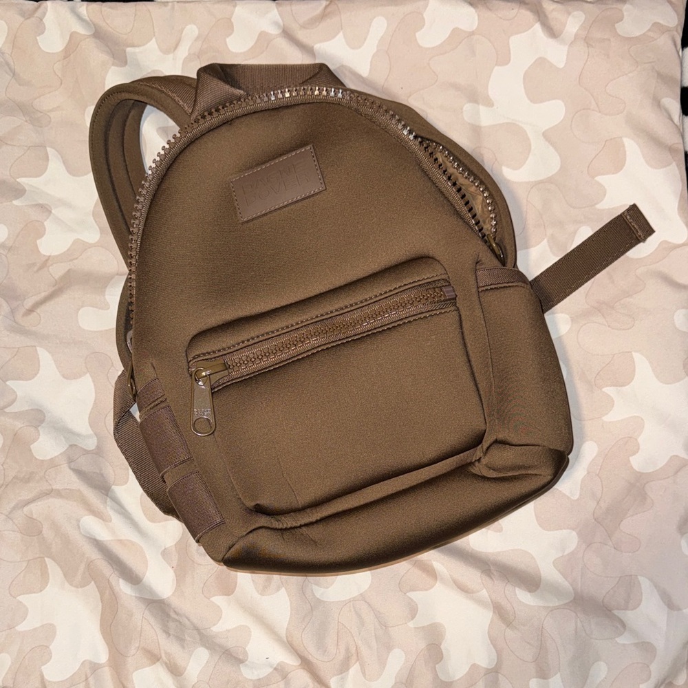 Dagne Dover Dakota Neoprene Backpack in Rye (Small Size)